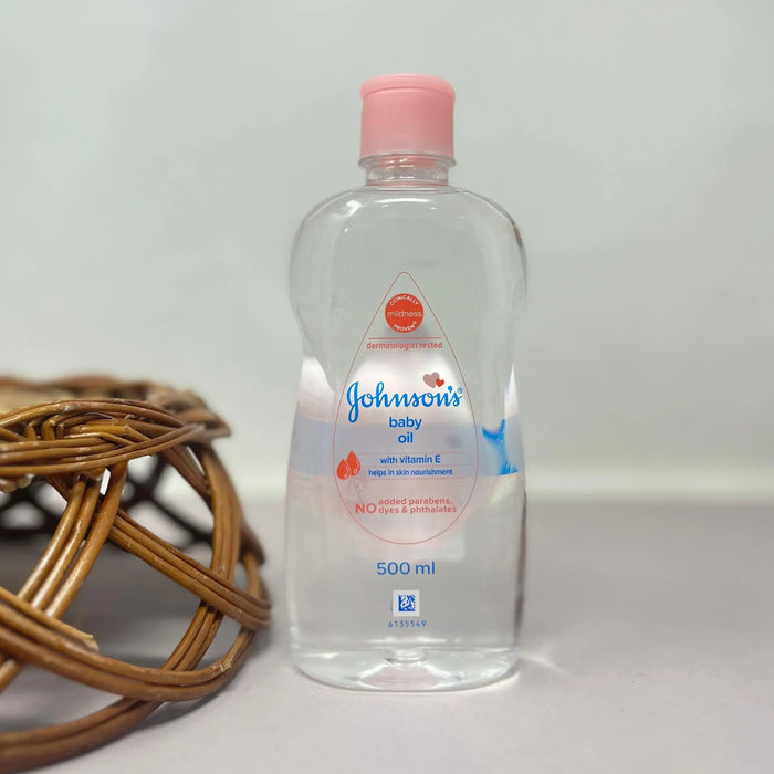 Johnson's Baby Oil With Vitamin E