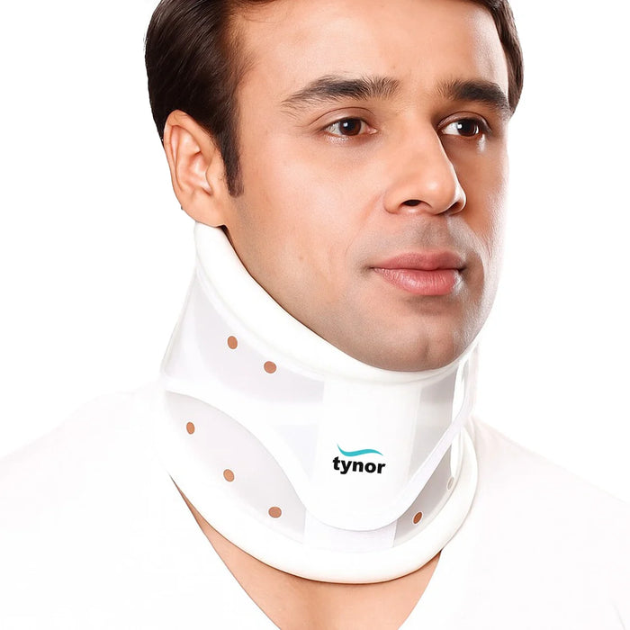 Cervical Collar Hard Adjustable Tynor
