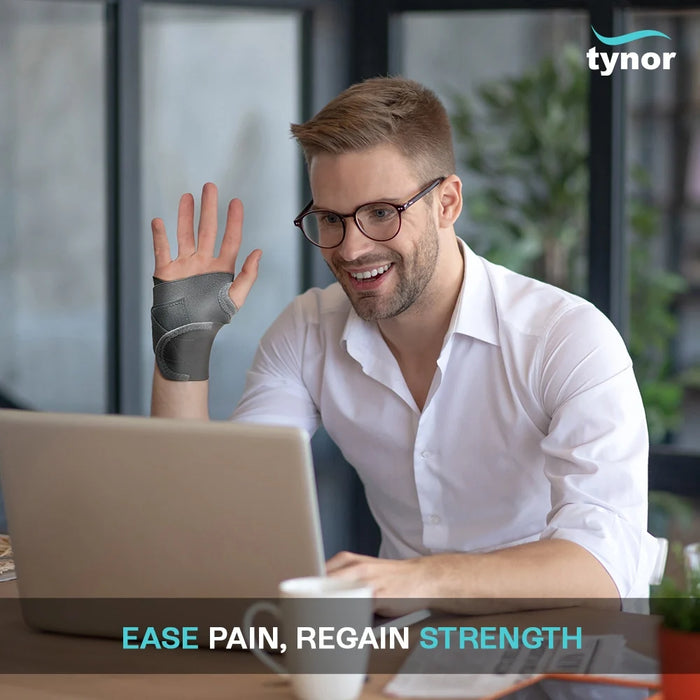 Wrist Brace with Thumb Tynor